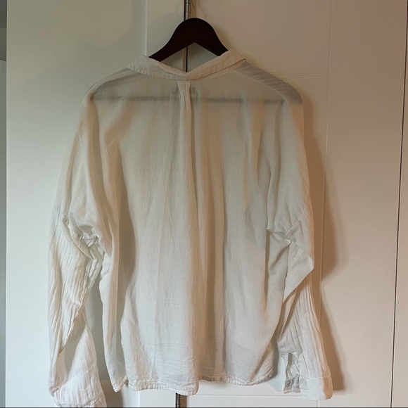 uo cotton button up - Picture 3 of 4